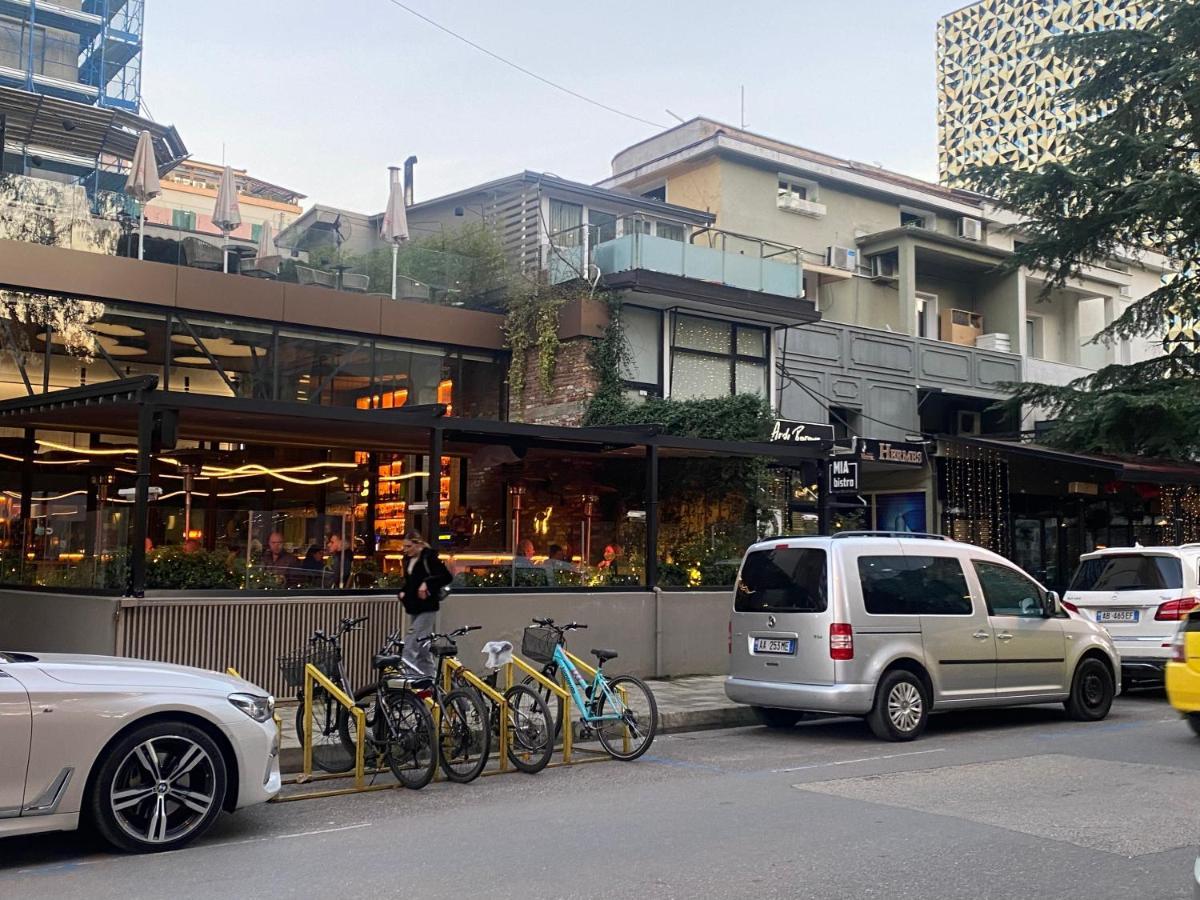Jonexh Apartments 地拉那 外观 照片